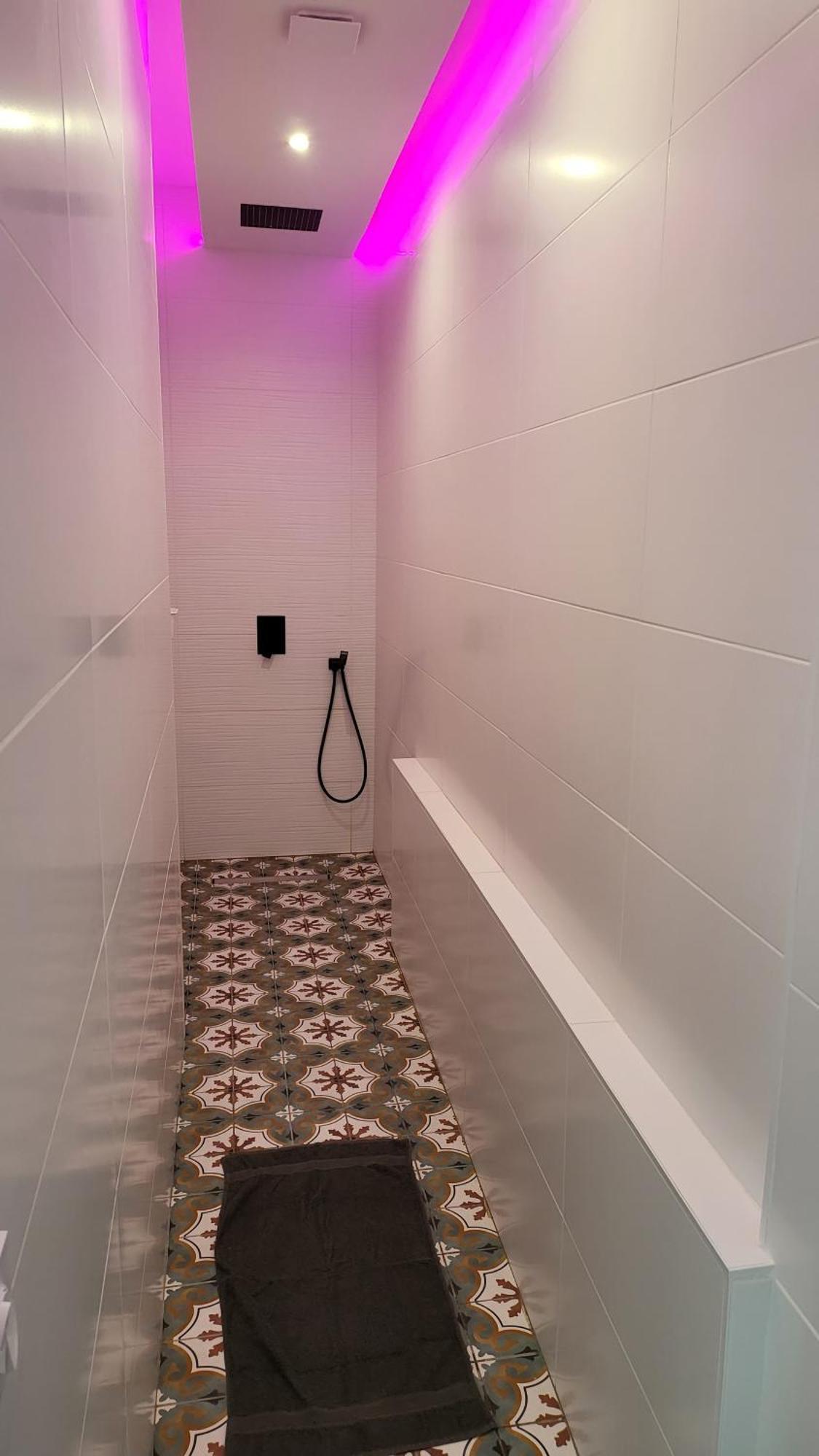 Martroi - Coeur De - 3 Pieces 80 M2 Tv - Internet Fibre Debit Apartment