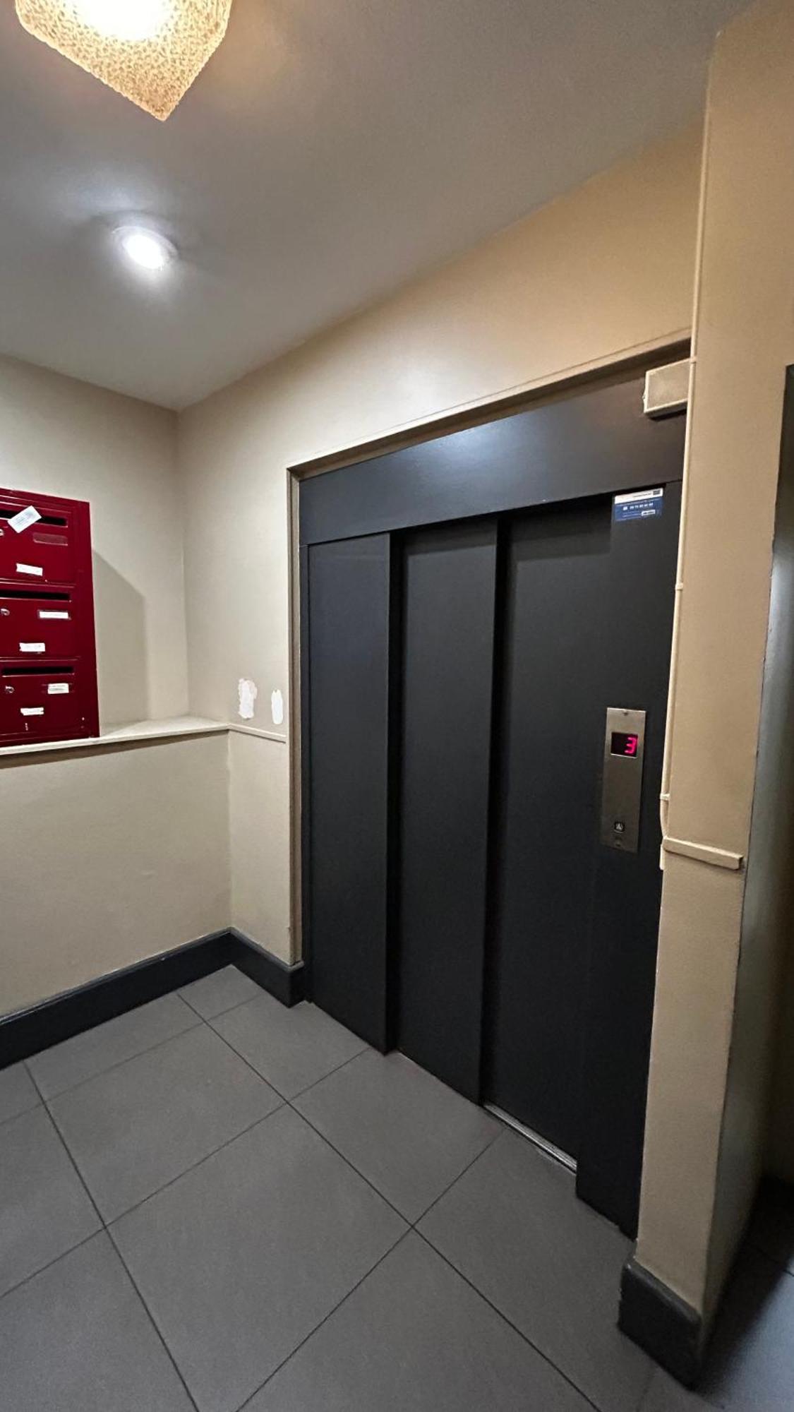 Apartment Martroi - Coeur De - 3 Pieces 80 M2 Tv - Internet Fibre Debit